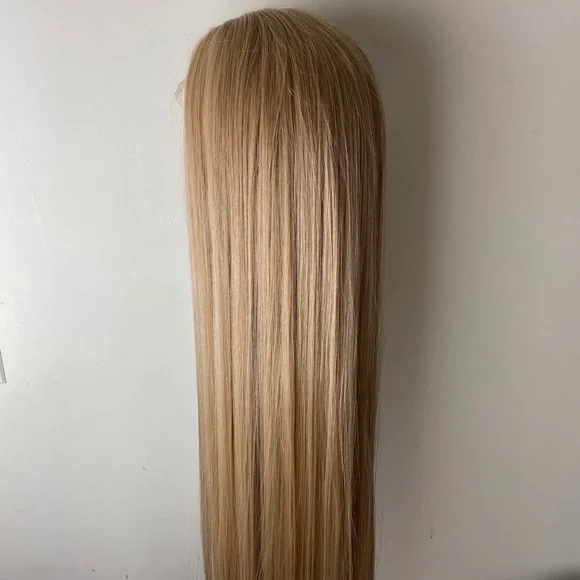 30” ASH HONEY BLONDE STRAIGHT LACE FRONT CELEB Wig Light Ash Blonde Straight 13x4 Transparent Lace Front 100  main image 4